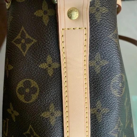 Louis Vuitton Monogram Noe Shoulder Bag - Picture 16 of 16